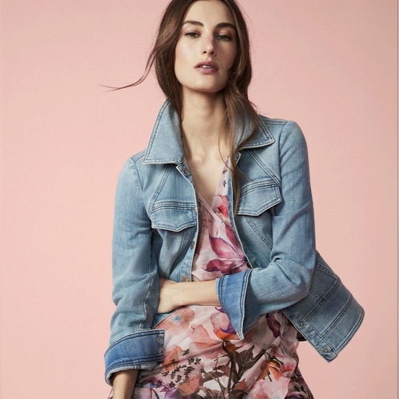 White House Black Market Seamed Denim Jacket - Women's Size S - Picture 8 of 11